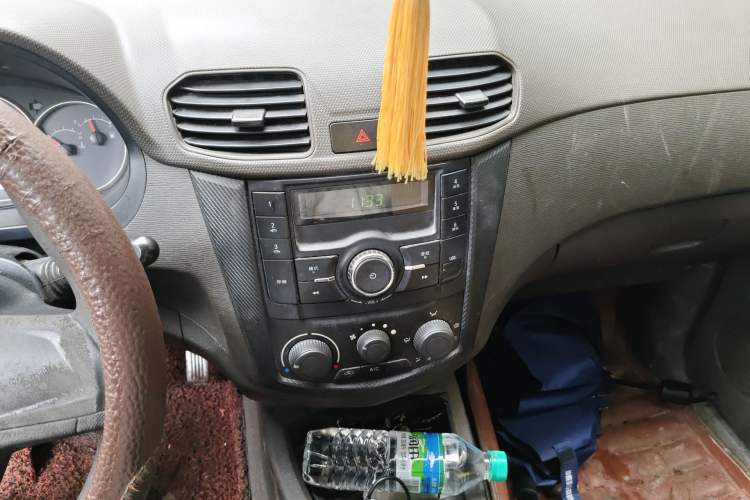 Used Wuling Hongguang 2014 1.2L Base Model China IV
