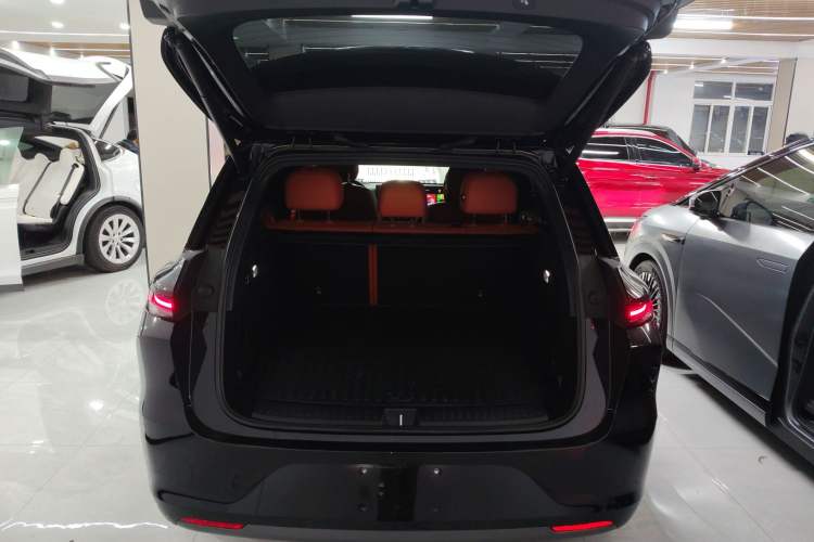 Used Li Auto L6 2025 Pro Smart Refresh Edition