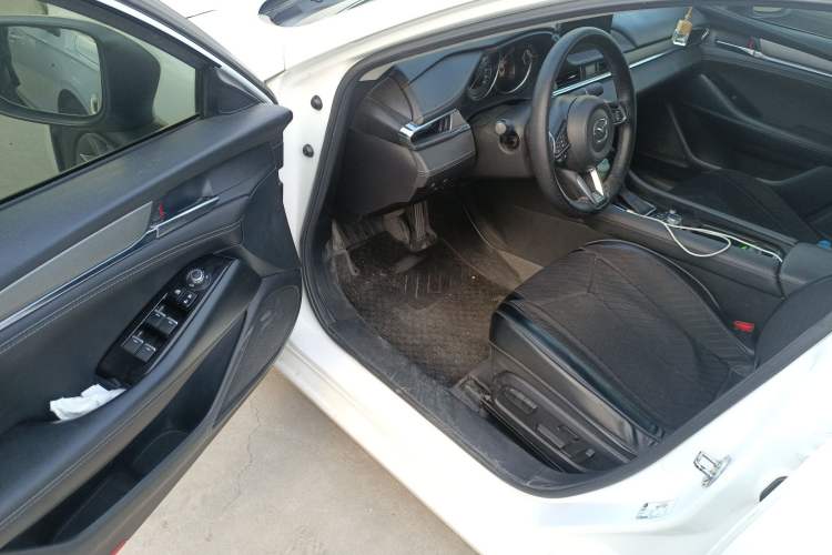 Used Mazda Atenza 2020 2.0L Blue Sky Luxury Edition