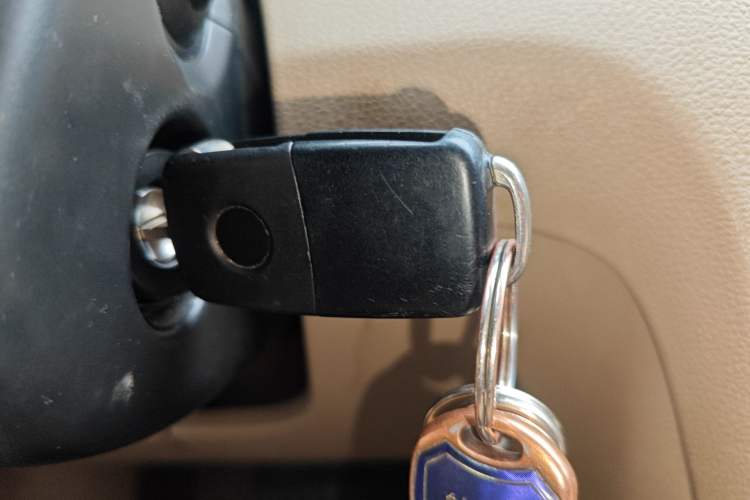 Used Volkswagen Bora 2014 1.6L Automatic Comfort Model Vehicle Key