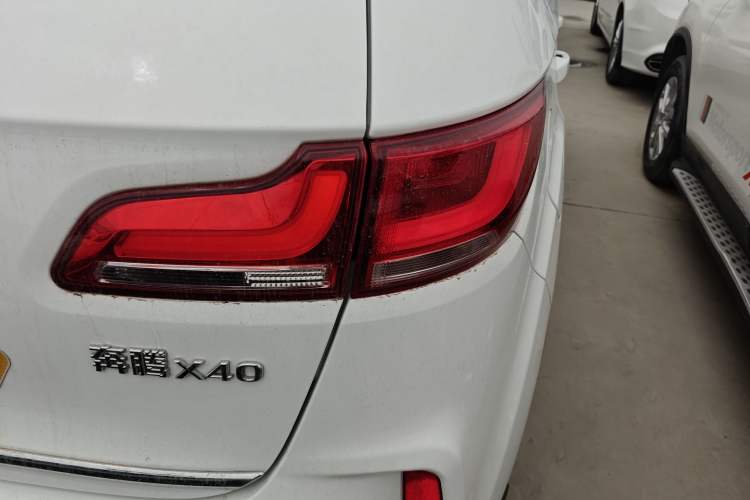 Used Bestune X40 2017 1.6L Automatic Prestige Edition