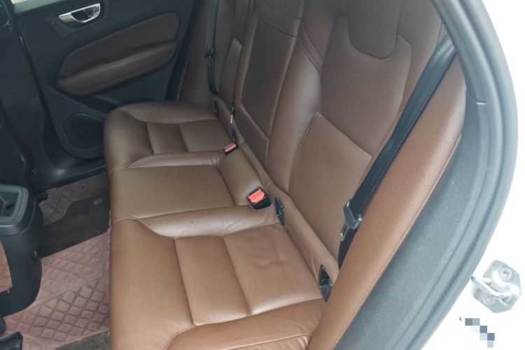 Used Volvo XC60 2019 T5 4x4 Smart Edition China V Standard Left Rear Seat