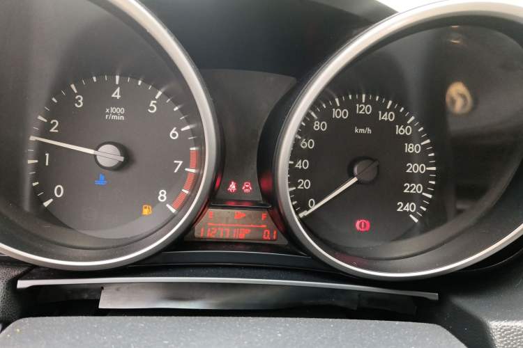 Used Mazda 3 2015 Sedan 1.6L Manual Comfort Model