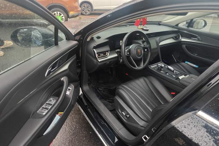 Used Hongqi H5 2023 1.5T DCT Smart Connect Flagship Edition Interior 3