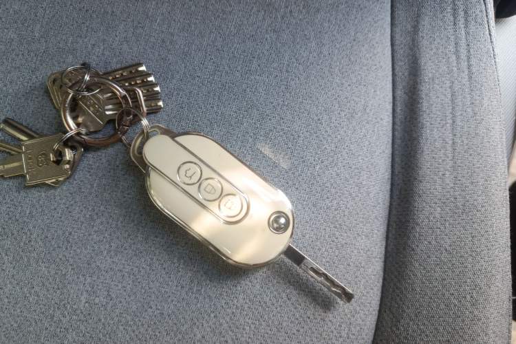 Used Wuling Hongguang MINIEV 2022 Macaron Premium Model – Lithium Iron Phosphate