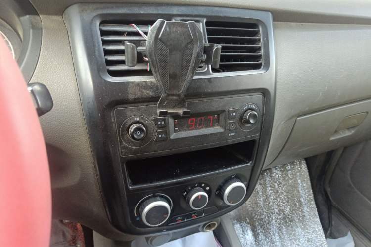 Used Wuling Rongguang V 2019 1.5L Van - Utility Model