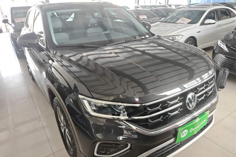 Used Volkswagen Tayron 2024 300TSI Two-Wheel-Drive Luxury Plus Advanced Version Front Right 45 Deg