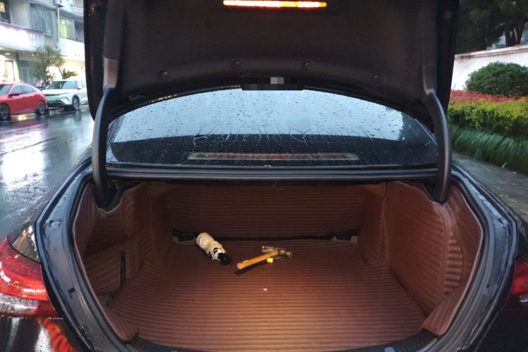 Used Mercedes-Benz E-Class 2023 Facelift E 260 L