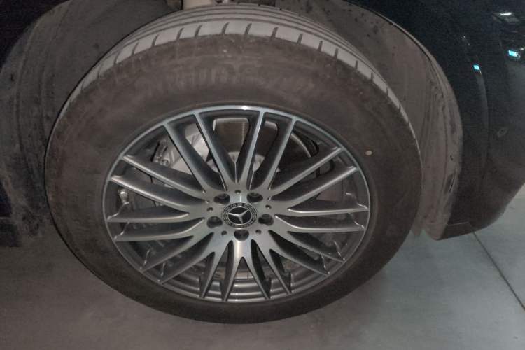 Used Mercedes-Benz GLC 2025 Refreshed GLC 300 L 4MATIC Dynamic Version 5 Seats