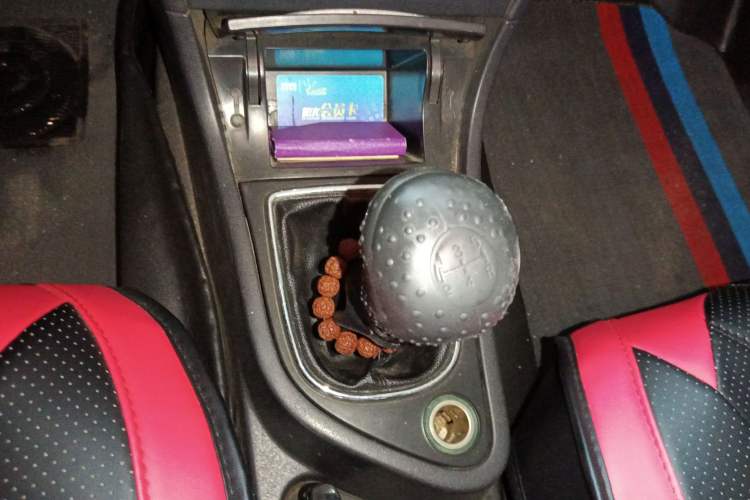 Used Dongfeng Aeolus H30 2012 CROSS 1.6L Manual Luxury Model