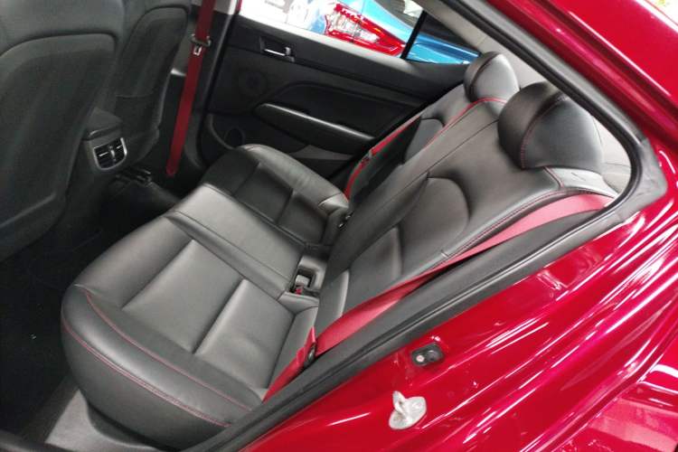 Used Hyundai Elantra (6th Generation / Lingdong) 2018 1.4T Dual-Clutch Xuan Dong · Dynamic Edition