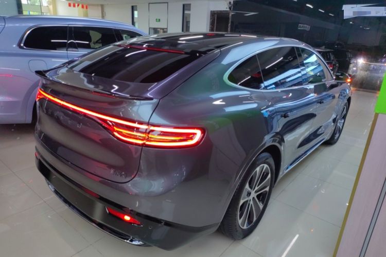 Used Hima Luxeed R7 2024 All-Electric 736 km Ultra
