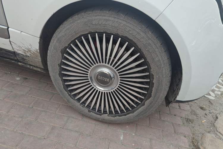 Used Land Rover Range 2015 3.0 SC V6 Vogue Right Front Wheel Hub