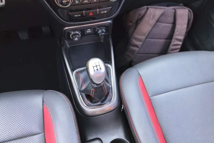 Used Changan CS15 2016 1.5L Manual Luxury Edition
