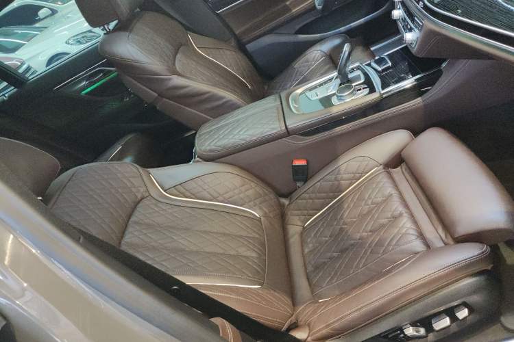 Used BMW 7 Series 2021 740Li Leading Model M Sport Package