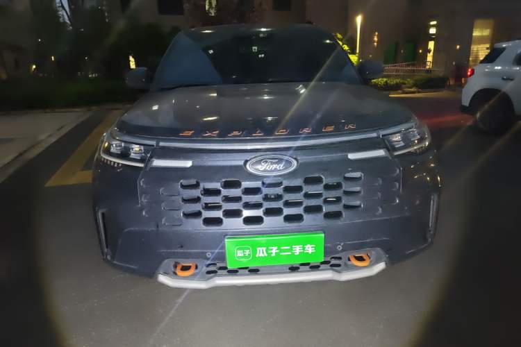 Used Ford Explorer 2023 EcoBoost 285 Kunlun Peak Edition 6-Seater Front