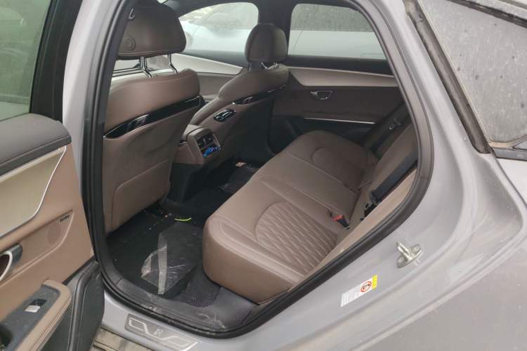 Used BYD Han 2025 DM-i 125KM LiDAR-Powered Intelligent Driving Model
