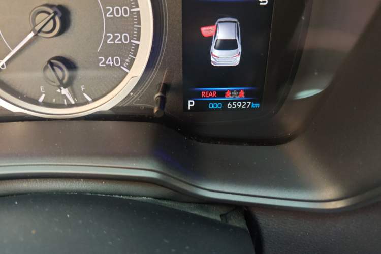 Used Toyota Corolla 2019 1.2T S-CVT GL Pioneer Edition Odometer Close Up