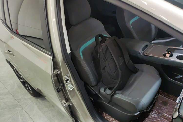 Used AION Y 2025 Plus 510 Enjoy Edition
