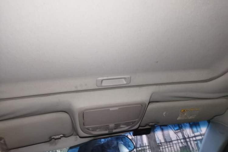 Used Geely Auto Emgrand 2014 Sedan 1.3T CVT Prestige Model
