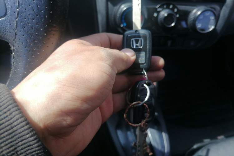 Used Honda Fit 2016 1.5L LXS CVT Comfort Sunroof Version Vehicle Key