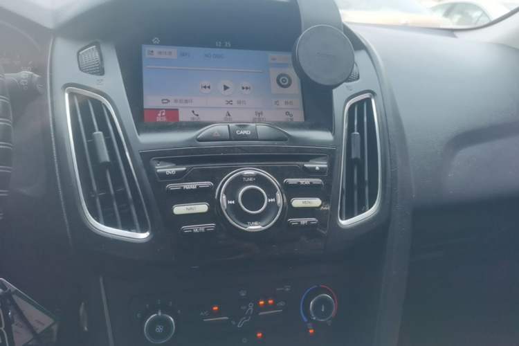 Used Ford Focus 2018 Hatchback Classic 1.6L Manual Comfort Plus SmartDrive Edition