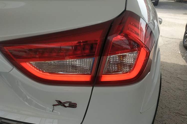 Used Geely Auto Vision X3 2017 1.5L Automatic Luxury Model
