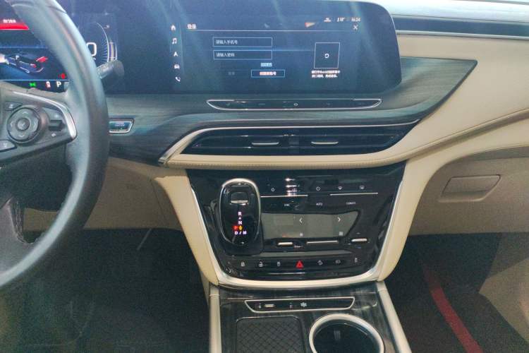 Used Buick GL8 2022 ES Land Cruiser 653T Luxury Model