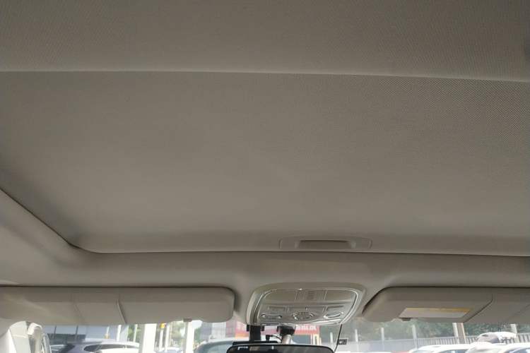 Used Haval H6 2018 Red-Label Sport Edition 1.5T Automatic Two-Wheel Drive Elite Model Headliner