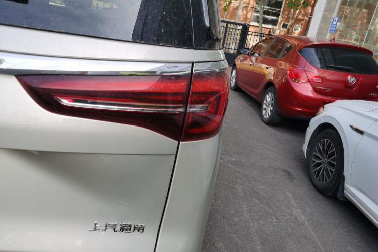 Used Buick GL8 2020 ES Land Cruiser 653T Luxury Model Right Rear Taillight