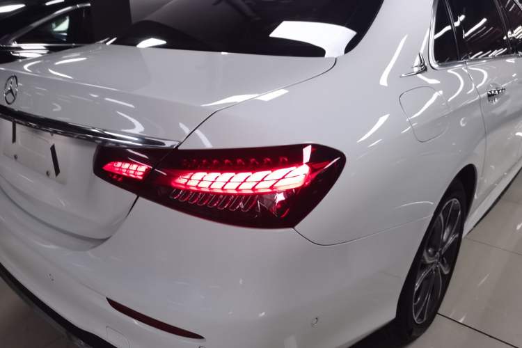 Used Mercedes-Benz E-Class 2022 E 300 L Sporty and Stylish Model Right Rear Taillight