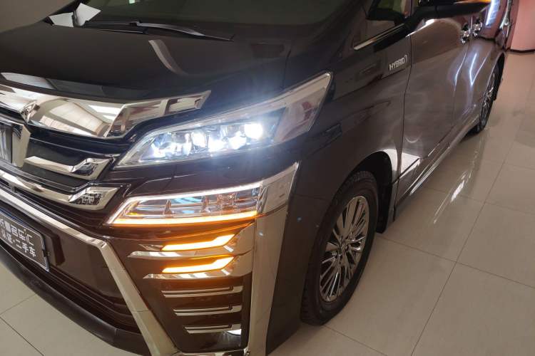 Used Toyota Vellfire 2021 Crown Dual-Engine 2.5L HV Prestige Edition Left Front Headlight