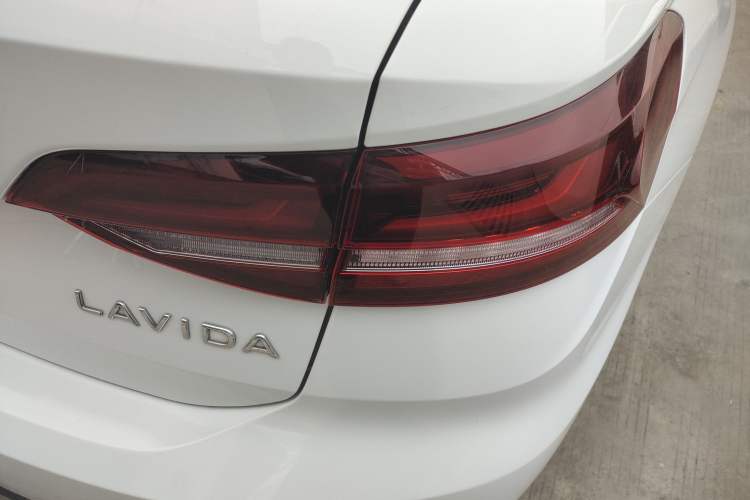 Used Volkswagen Lavida 2024 1.5L Automatic DeYi Edition