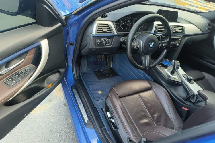 Used BMW 3 Series 2019 320i M Sport Package