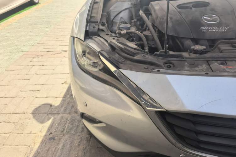 Used Mazda CX-4 2016 2.0L Manual Two-Wheel Drive Blue Sky Dynamic Edition Right Front Headlight