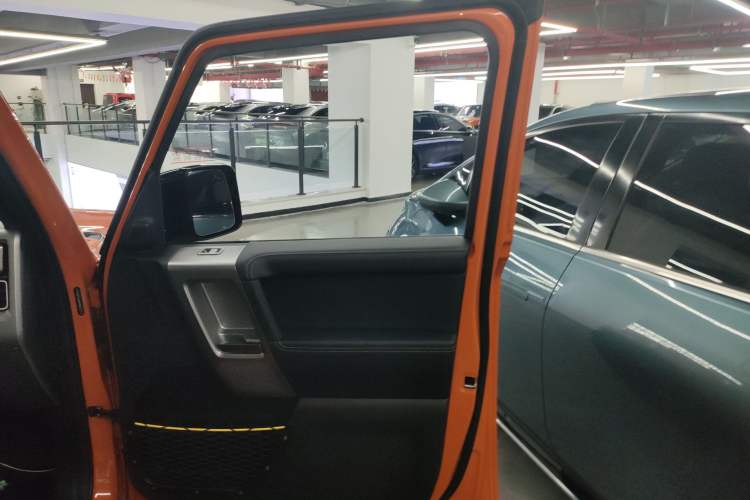 Used iCAR V23 2025 501 Four-Wheel Drive Intelligent Driving Version