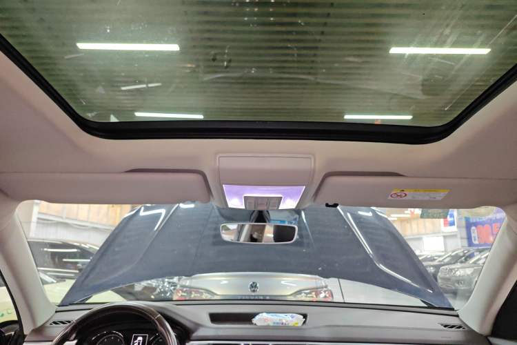 Used Volkswagen Teramont 2017 330TSI Two-Wheel-Drive Luxury Edition Headliner