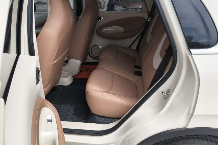 Used Wuling Bingo 2025 333 km Enjoyment Version Left Rear Seat