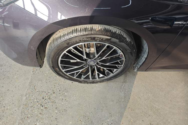 Used BYD Qin L 2025 DM-i Smart Drive 120KM Excellence Model