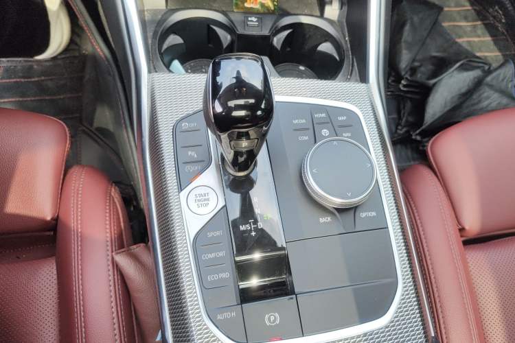 Used BMW 3 Series 2022 325Li M Sport Night Edition Package Gear Lever