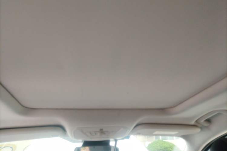 Used Ford Kuga 2015 2.0L GTDi Four-Wheel Drive Prestige Model Headliner