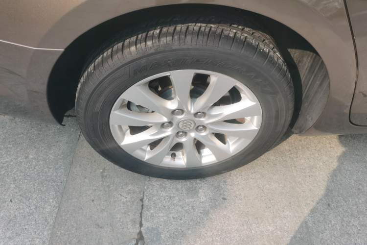 Used Buick LaCrosse 2013 2.4L SIDI Elite Comfort Version