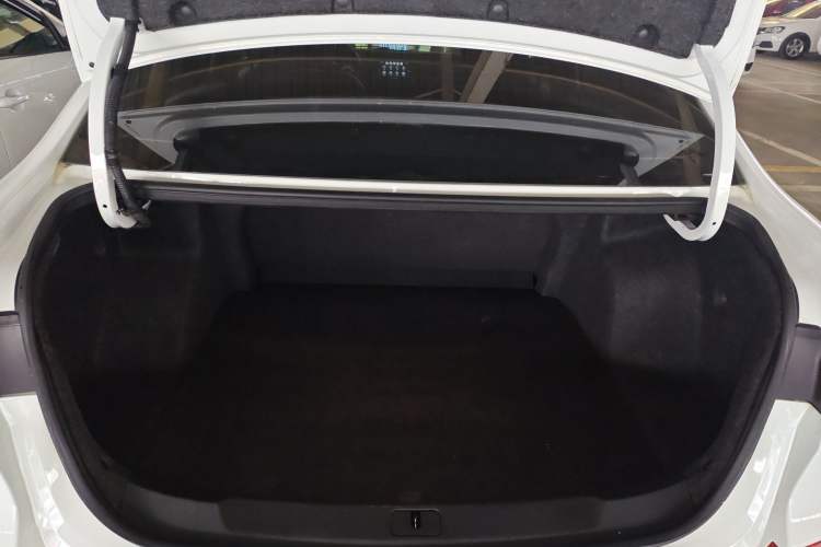 Used Chevrolet Monza 2019 RS 330T Automatic Comfort Edition China VI Standard