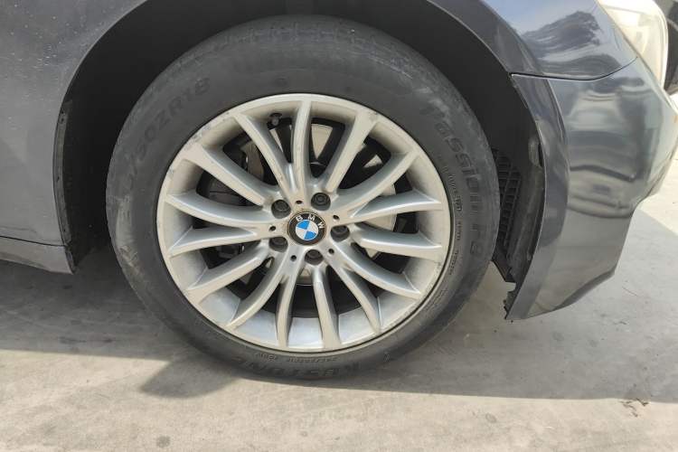 Used BMW 7 Series 2013 740Li Leading Model Right Front Wheel Hub