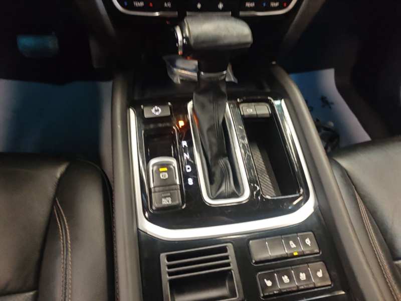 Used GAC Trumpchi GS8 2017 320T Two-Wheel Drive Luxury Smart Connectivity Version (7 Seats) — 13