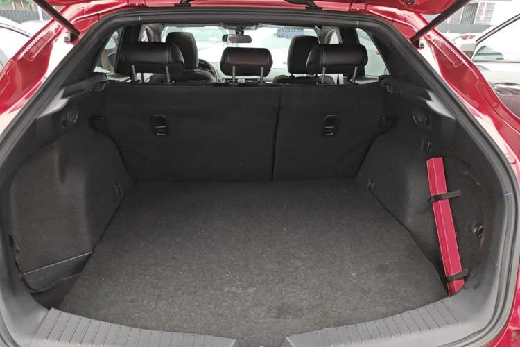 Used Mazda CX-4 2016 2.0L Automatic 2WD Blue Sky Luxury Edition
