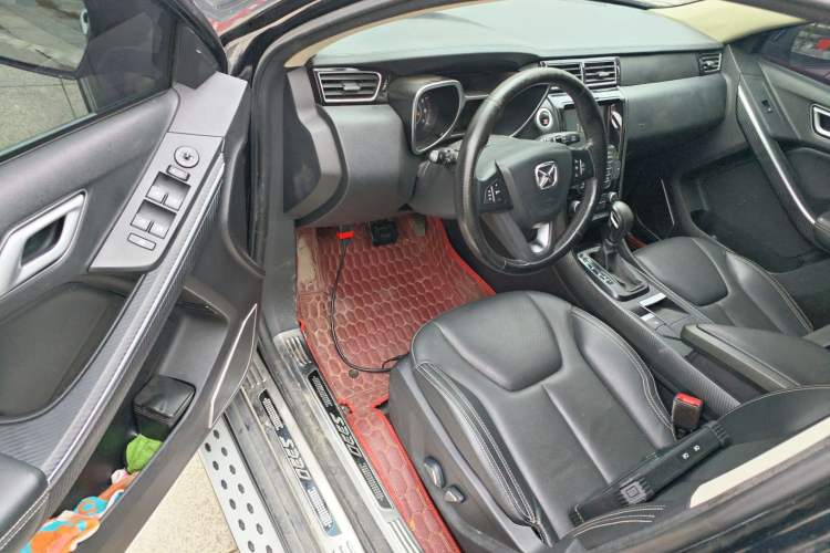 Used JMC Yusheng S330 2016 1.5L GTDi Automatic Two-Wheel Drive Prestige Edition
