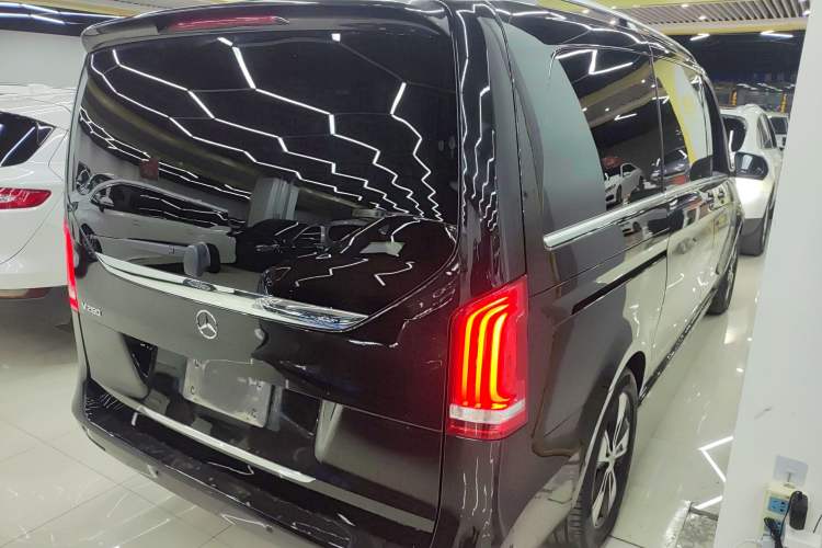 Used Mercedes-Benz V-Class 2021 V 260 Prestige Edition
