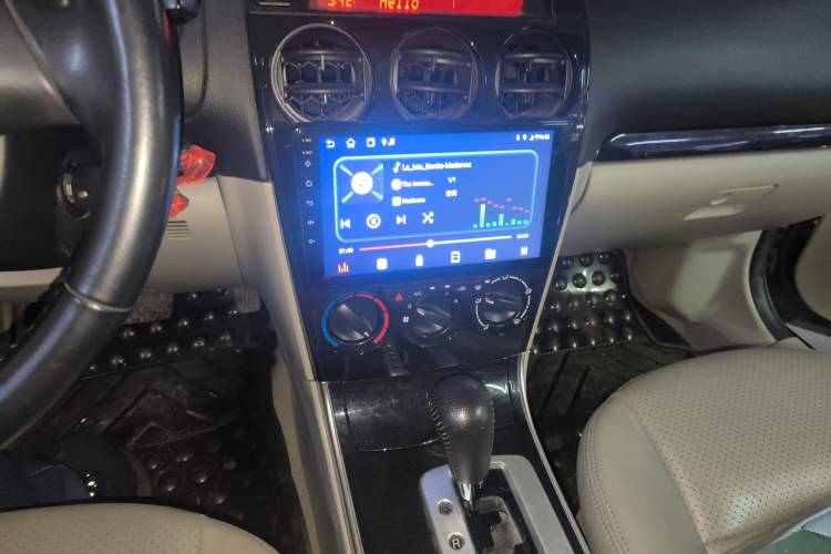 Used Mazda 6 2011 2.0L Automatic Fashion Edition Audio And AC Panel