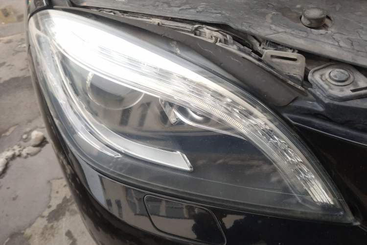 Used Mercedes-Benz M-Class 2012 ML 350 Luxury Edition